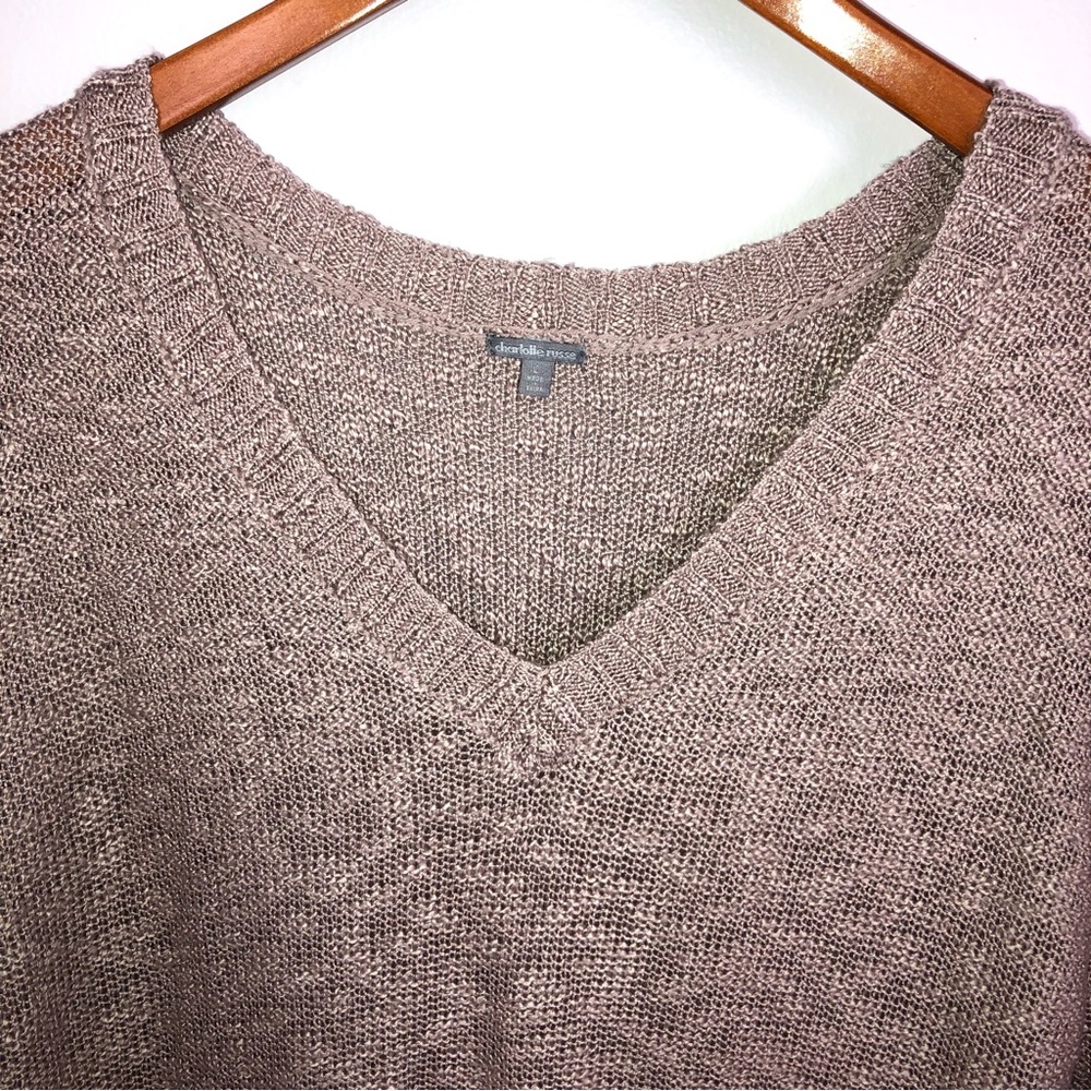 Sweater - Picture 2 of 6